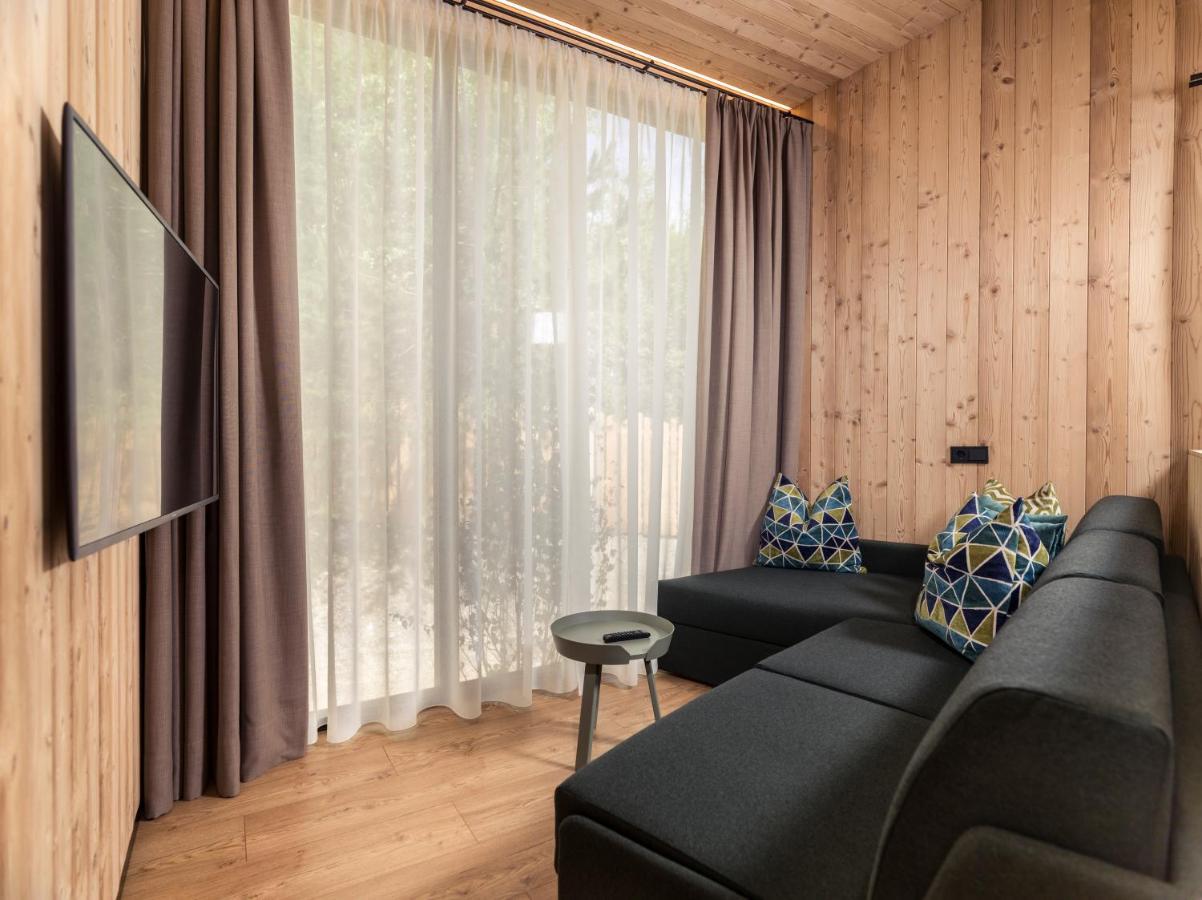 Skyview Chalets Am Camping Toblacher See Luaran gambar
