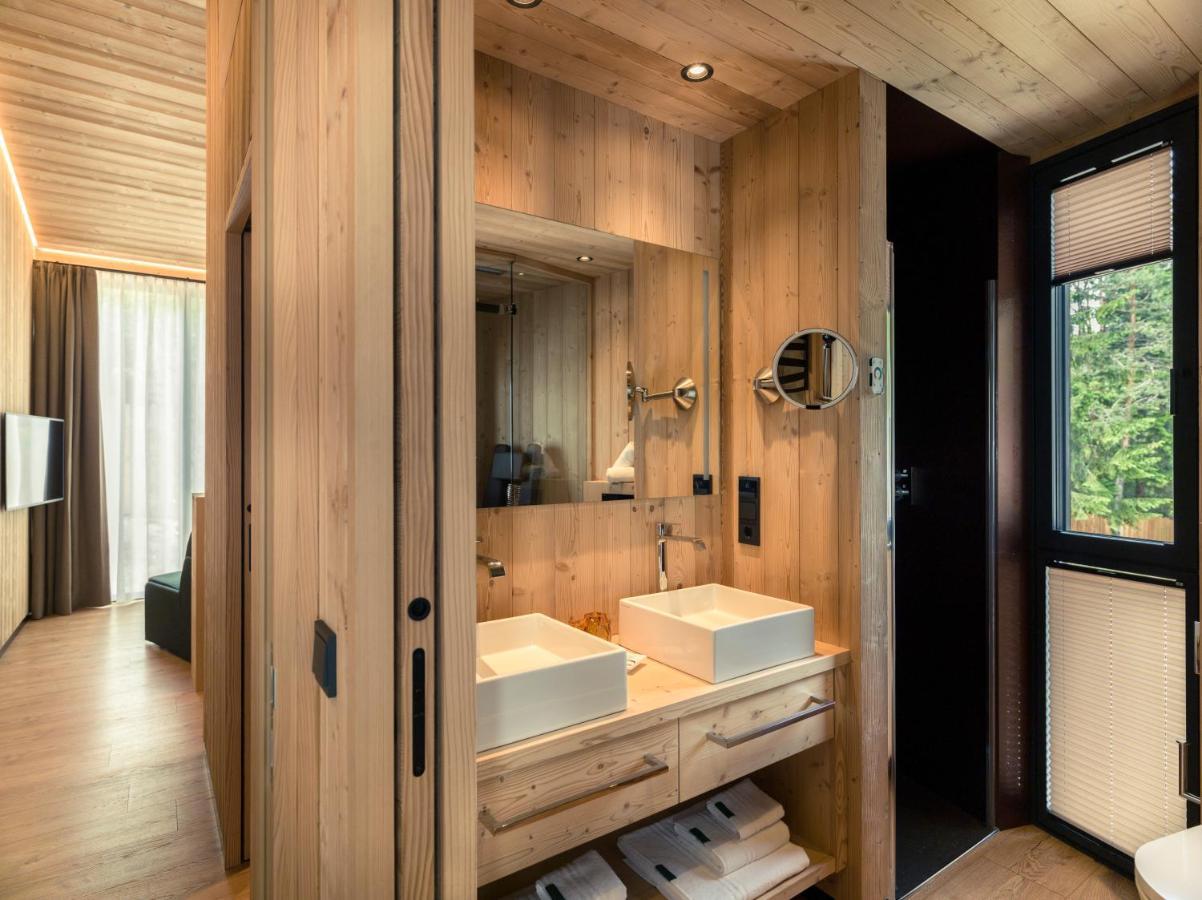Skyview Chalets Am Camping Toblacher See Luaran gambar