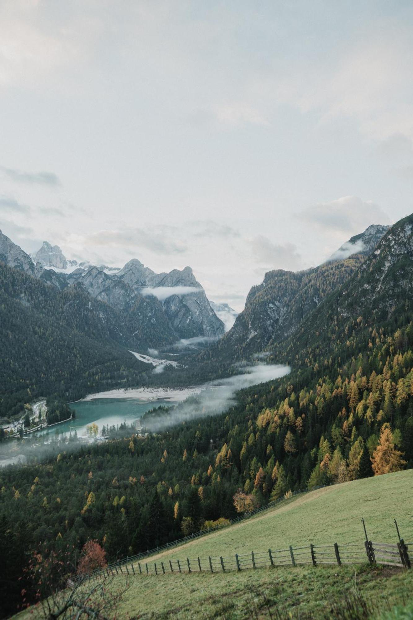 Skyview Chalets Am Camping Toblacher See Luaran gambar